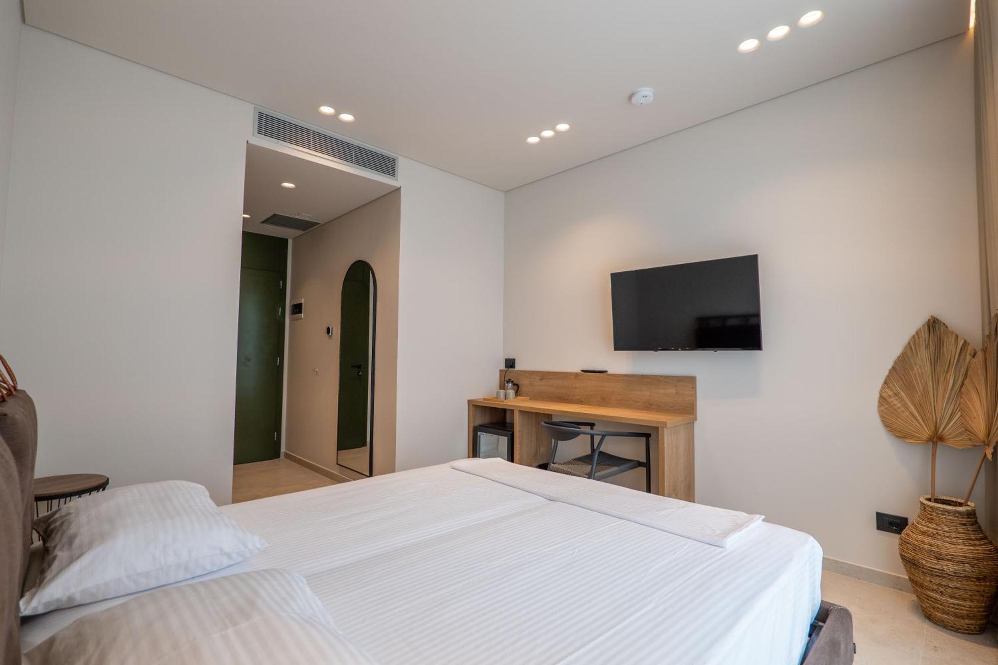 Hotel Kamara *